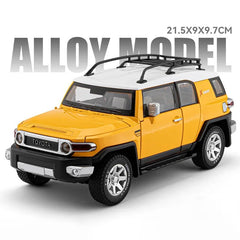 1:24 scale Toyota FJ Cruiser Diecast Model