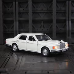 1:32 Rolls Royce Silver Spur
