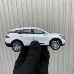 1:32 Kia Sportage SUV Die-Cast Model –