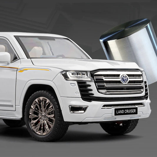 1:18 Die-Cast Toyota Land Cruiser LC300