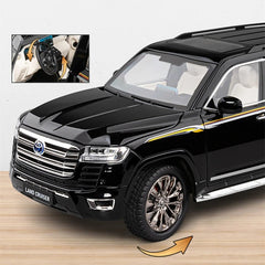 1:18 Die-Cast Toyota Land Cruiser LC300
